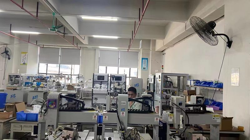 进口自动化设备：揭秘其优势与潜在风险